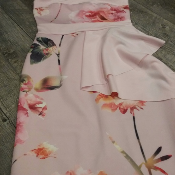 These available in dif listings in my closet - Picture 7 of 8